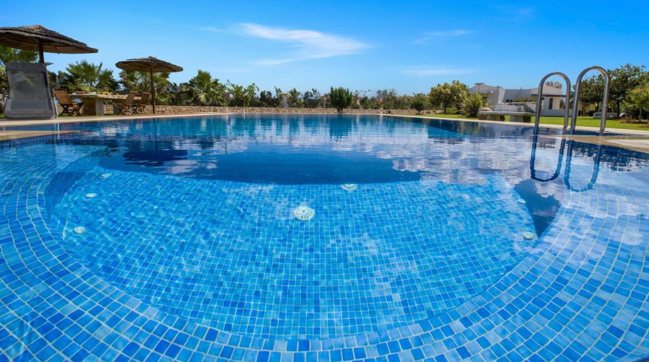 Vila Oasea Tavronitis Exteriér fotografie